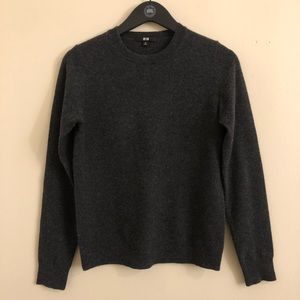 Uniqlo cashmere sweater in dark grey
